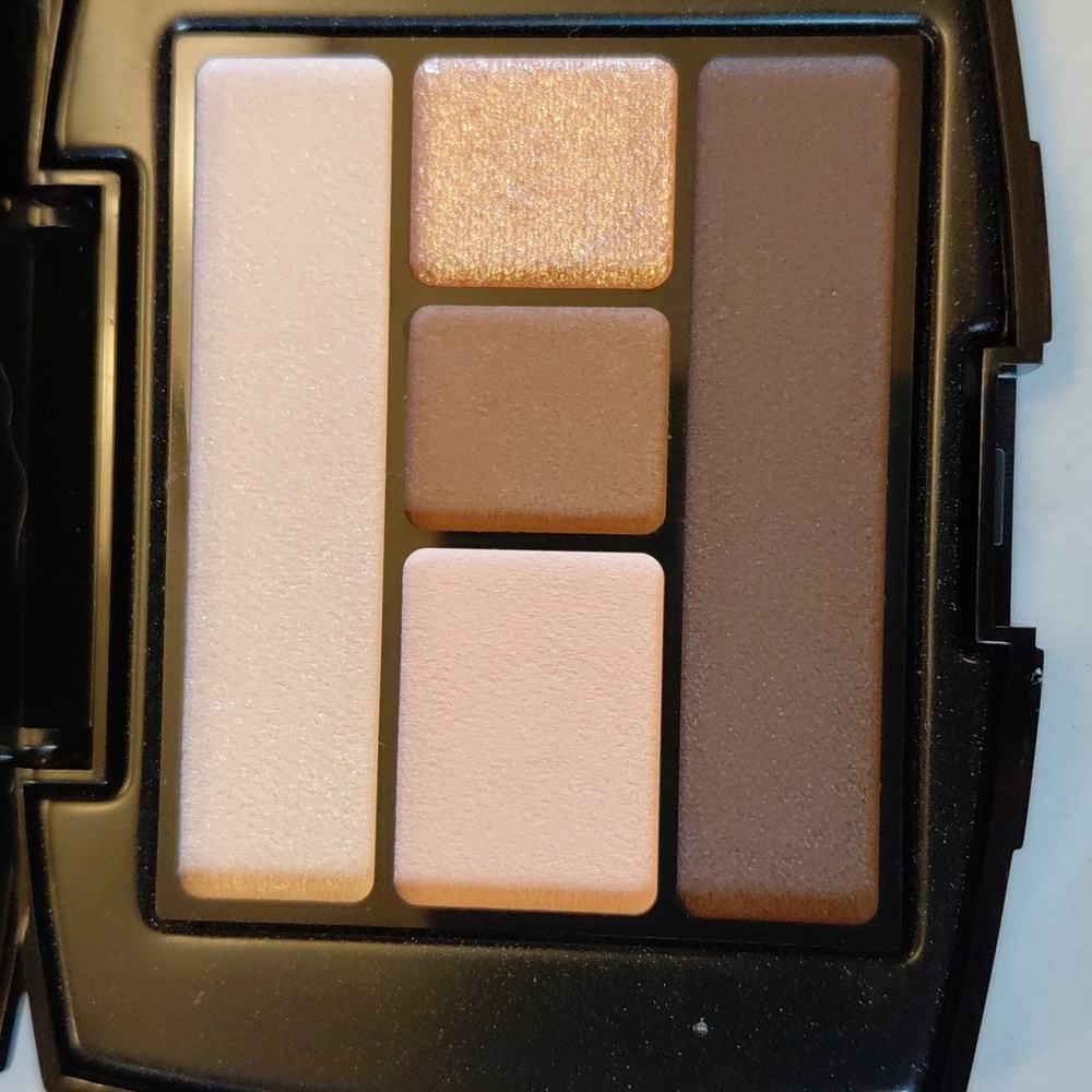Lancome color design palette  - Size: GWP